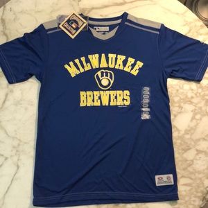 True Fan Milwaukee Brewers lightweight shirt small